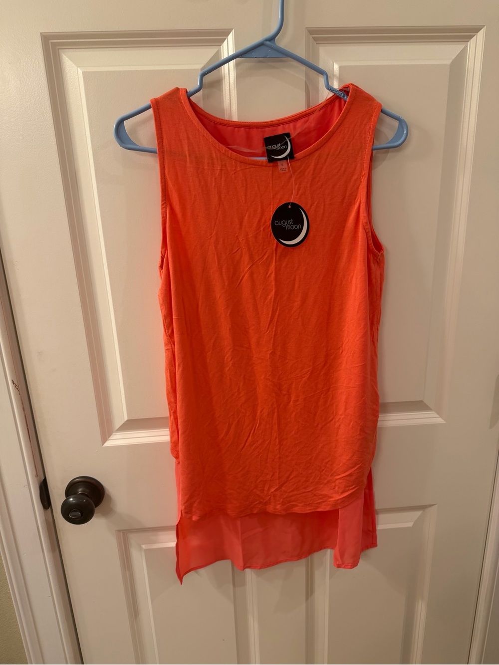 NWT Women’s Coral High-Low Sleeveless Top Size Small